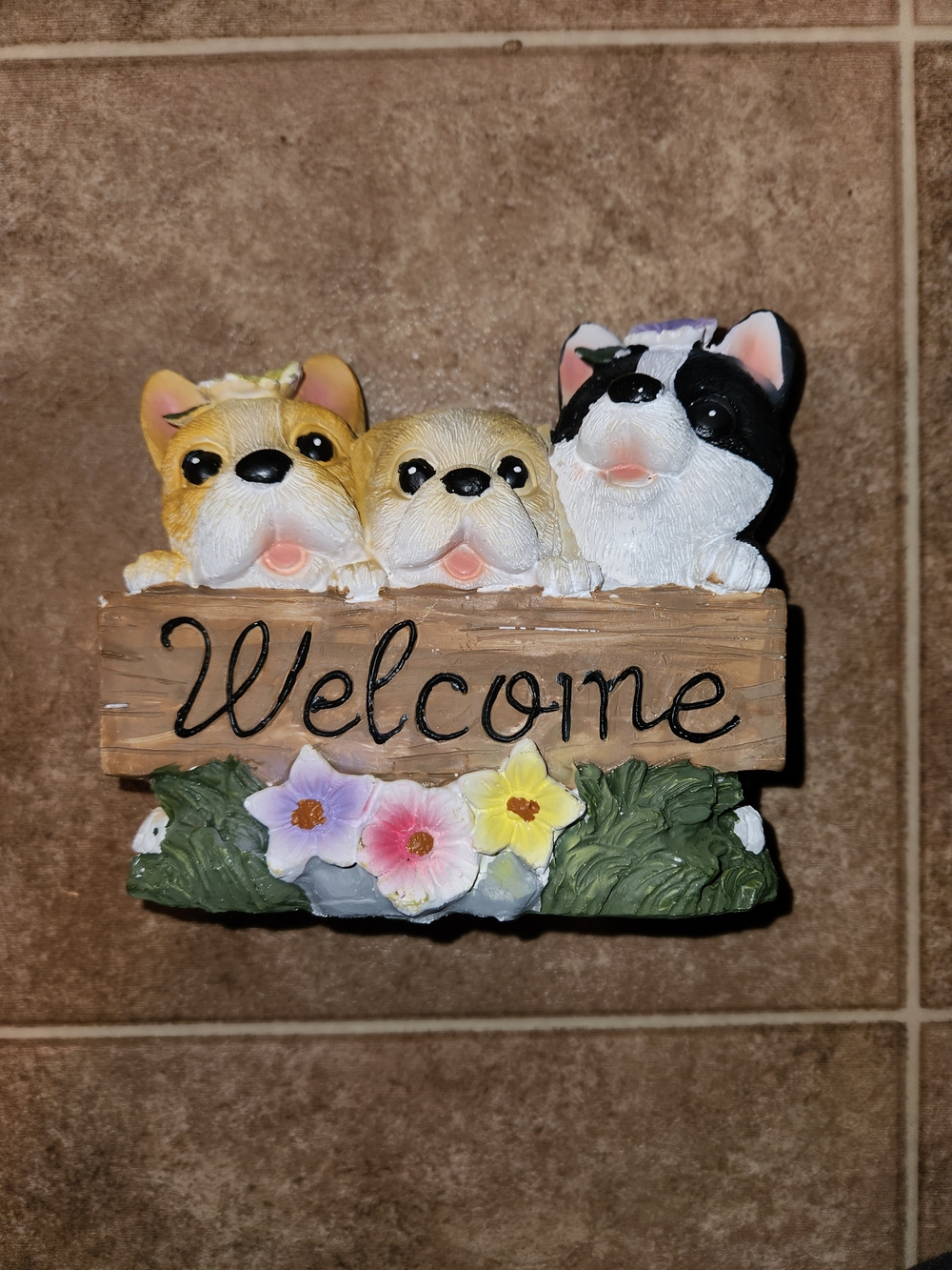 Welcome Pup Trio Wall Accent - Multicolor For Small Space